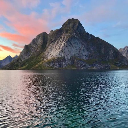 Reinefjorden Lodge Eksteriør billede